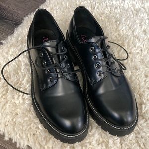 Sugar Black Lace Up Platform Size 9.5